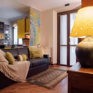 Appartement Stylish Boutique Apartment-city Center, Milan